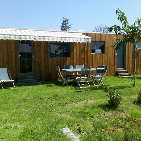 Mobil Home Vintage A La Ferme Des Buttons Rosnay  ภายนอก รูปภาพ