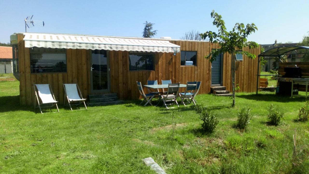 Mobil Home Vintage A La Ferme Des Buttons Rosnay  ภายนอก รูปภาพ